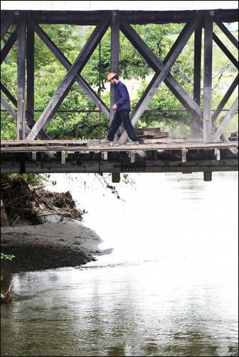 Sanborn Covered Bridge photo by Paul Hayes