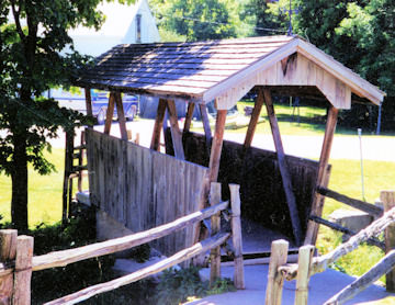Franklin Homestead Bridge