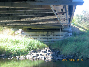 Benton Bridge underneath