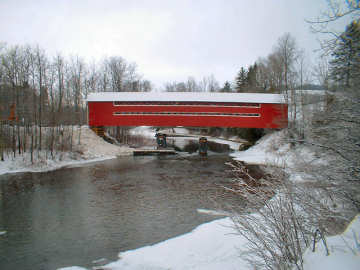 Beauséjour Covered Bridge - Photo by André Boulianne