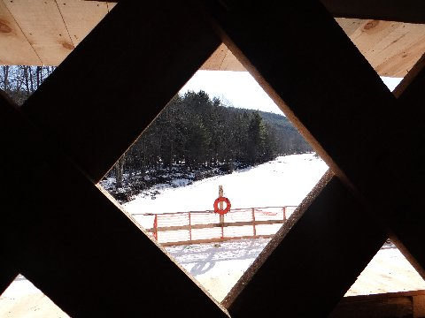 Bartonsvill Covered Bridge - Portal view of teh river